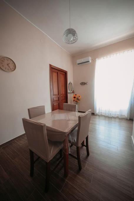 Apartament Historical Center Valery Sweet House Neapol Zewnętrze zdjęcie